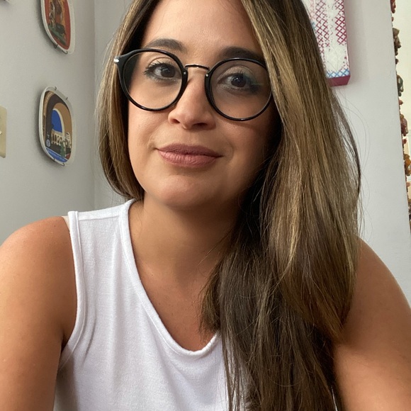 Meet your Posher - Picture 2 of 3